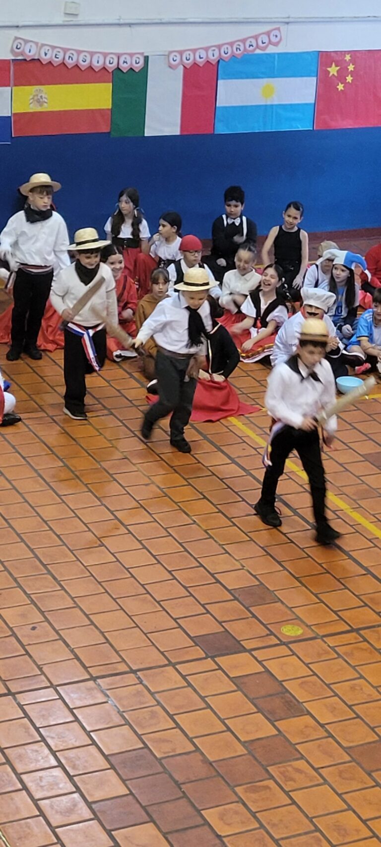 ¡Celebramos la Diversidad Cultural! 🌈 Acto por el Día de la Diversidad Cultural, 3° grado