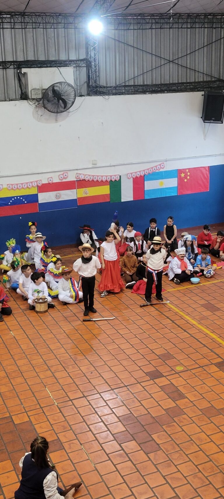 ¡Celebramos la Diversidad Cultural! 🌈 Acto por el Día de la Diversidad Cultural, 3° grado