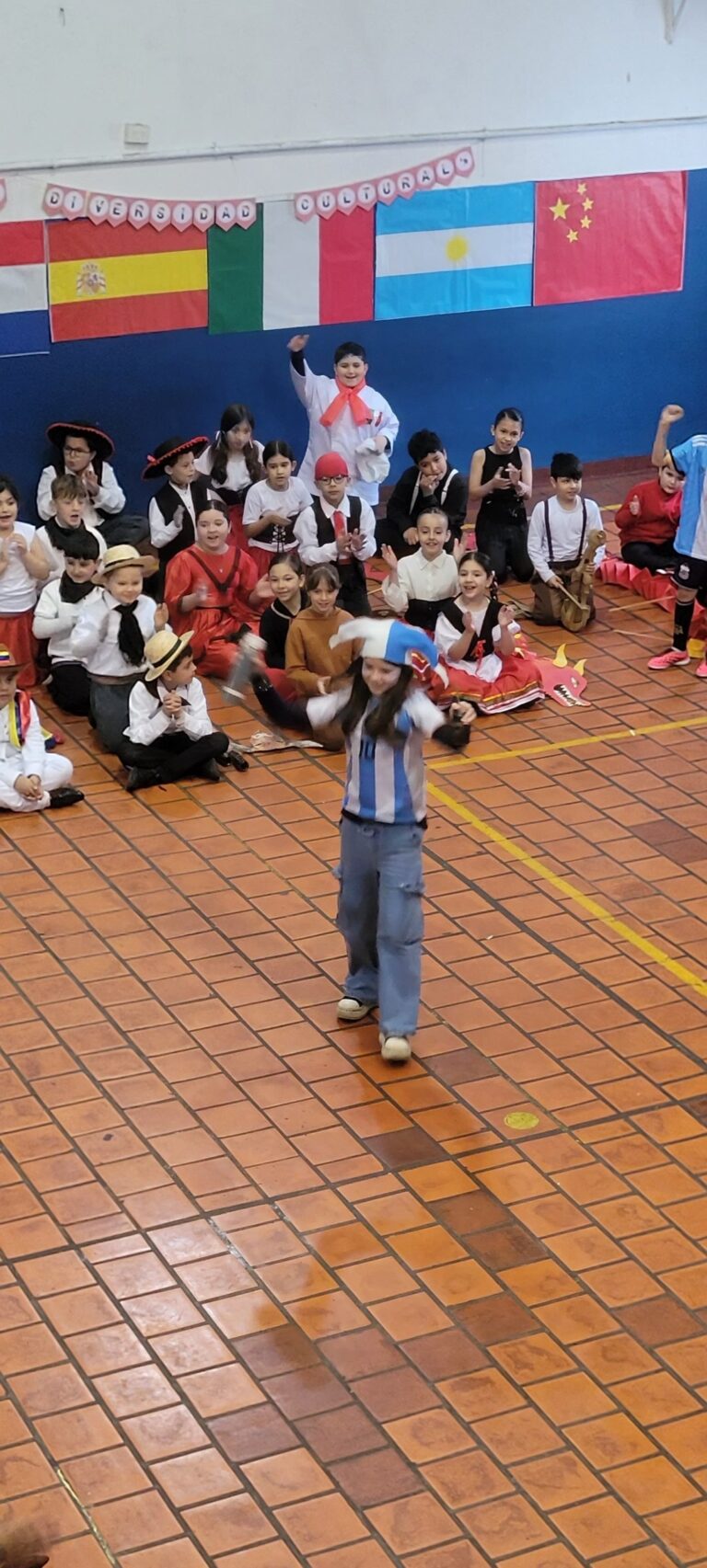 ¡Celebramos la Diversidad Cultural! 🌈 Acto por el Día de la Diversidad Cultural, 3° grado